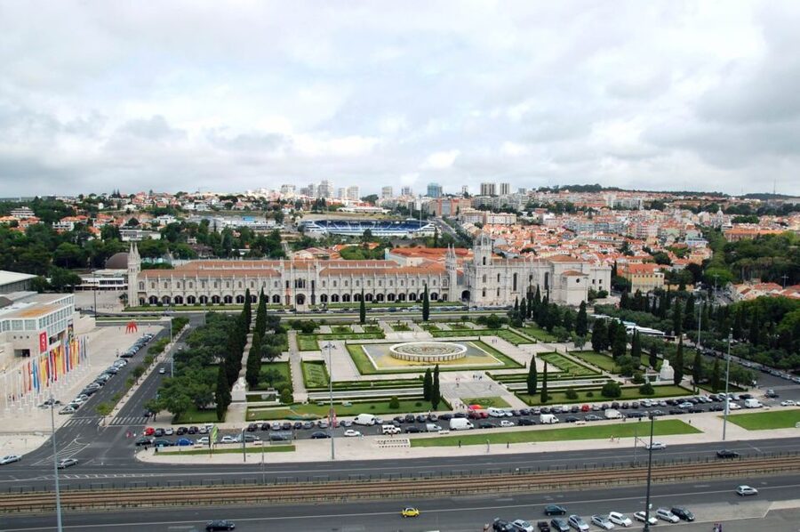 Lisbon: Jerónimos Monastery E-Ticket and Audio Guide - What the audio guide adds