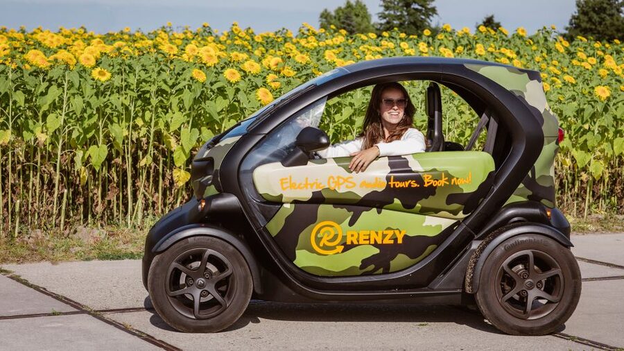 Lisse: Drive-it-Yourself Summer Flower GPS Audio Tour - Who Should Drive This Route