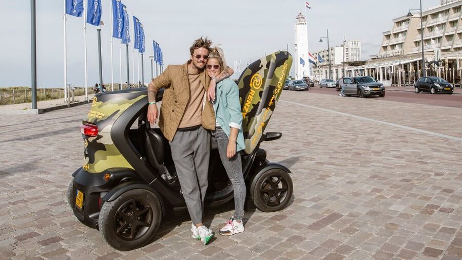 Lisse: Self-Drive Electric Car Dune and Beach Audio Tour - Nature, dunes, and coastal villages