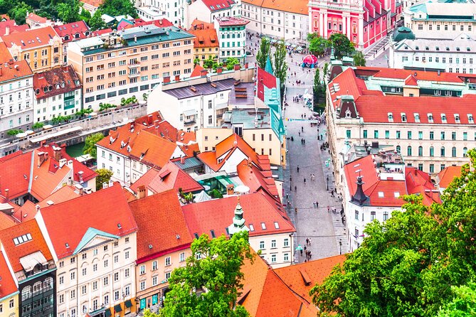 Ljubljana Scavenger Hunt and Highlights Self Guided Audio Tour - Prešeren Square and the city center