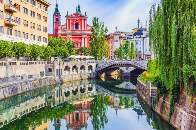 Ljubljana Scavenger Hunt and Highlights Self Guided Audio Tour - Technology, timing, and practical limits