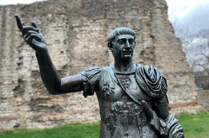 Londinium's Footprint: Explore London's Roman wall on a self-guided audio tour - Gardens where the city gates once guarded London