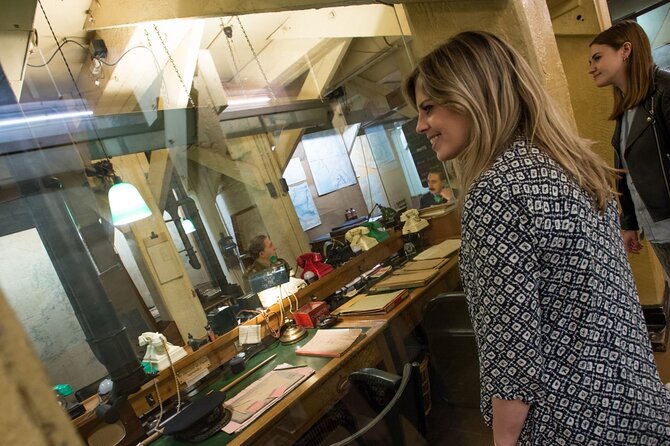 London: Churchill War Rooms Ticket & Political London Audio Tour - The bunker rooms where Britain ran the war