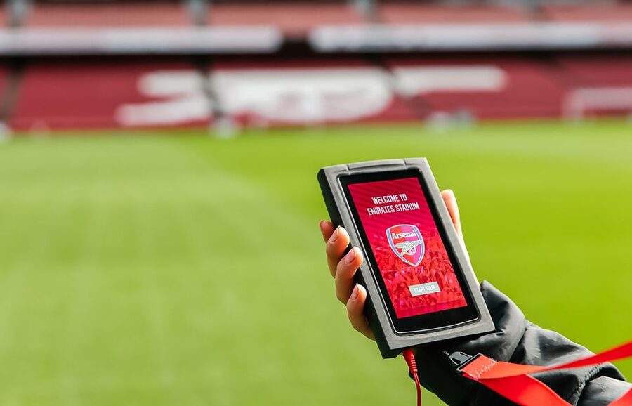 London: Emirates Stadium Entry Ticket and Audio Guide - Walking the tunnel and imagining match day
