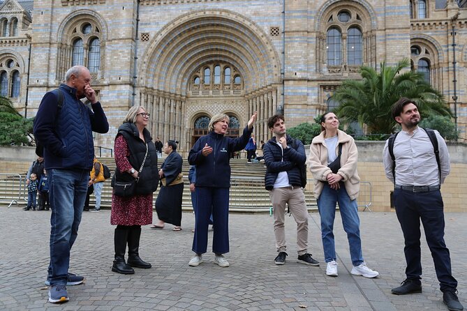 London: Natural History Museum Express Guided Tour & Audio Guide - Audio choices and the importance of your own headphones