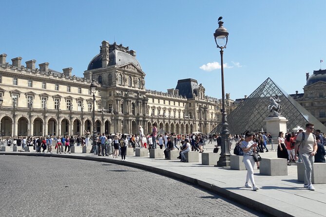 Louvre Museum Timed Entry Ticket with Audio Guide in 4 languages - Why the Louvre is worth the effort