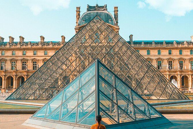 Louvre Museum Tour with Audio Guide & Optional Seine Cruise - Adding the one-hour Seine cruise