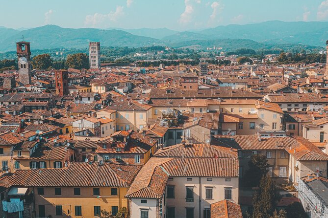 Lucca Walking Tour with Audio and Written Guide by a Local - Starting at Porta San Pietro
