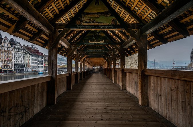 Lucerne Scavenger Hunt and Highlights Self Guided Audio Tour - Spreuer Bridge and Nölliturm Tower