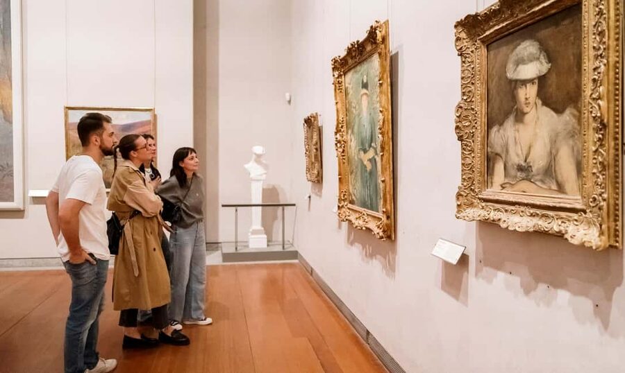 Lyon: Museum of Fine Arts Ticket & City Audio Guide - Greek sculpture and the Kore figure