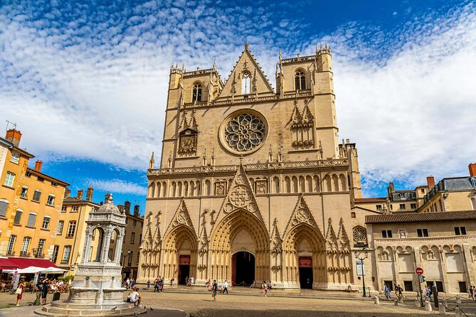 Lyon Walking Tour with Audioguide on Your Smartphone - Starting at Place Bellecour