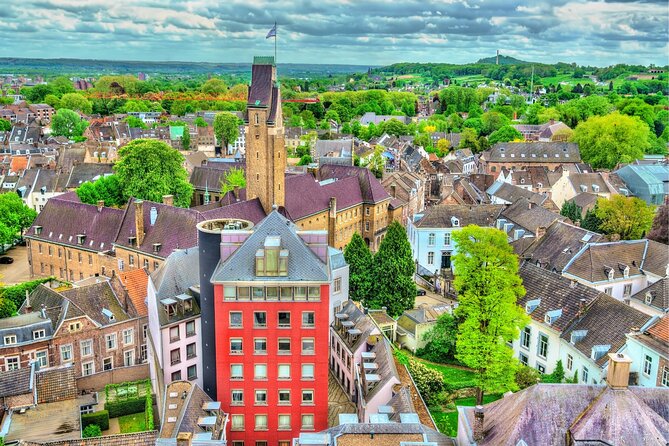 Maastricht Scavenger Hunt and Highlights Self Guided Audio Tour - Basilica of Our Lady Star of the Sea