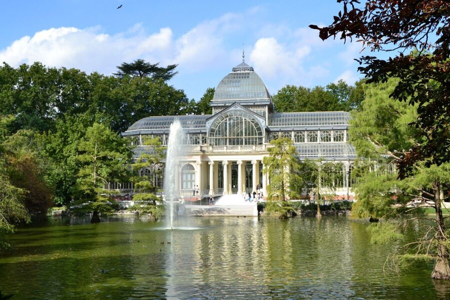 Madrid: El Retiro Park Self-Guided Audio Tour - Is $14 a fair price for this park walk?