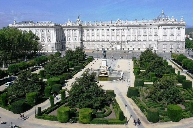 Madrid Self-Guided Audio Tour - Churches, the cathedral, and royal Madrid