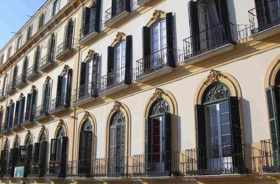 Málaga: Picasso Birthplace Museum Ticket & City Audio Guide - Key points at a glance