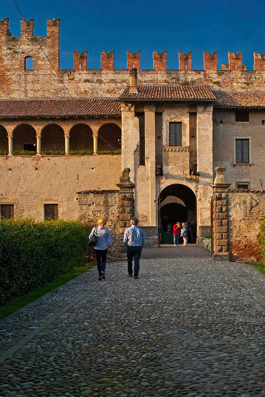 Malpaga Castle ticket with audioguide included - Who will enjoy this castle visit most