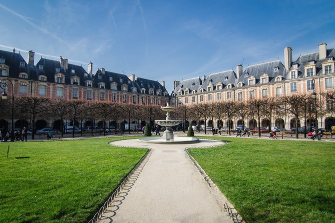 Marais self-guided audio tour: the neighborhood that has it all - Hôtel de Sens and the Wallace fountains