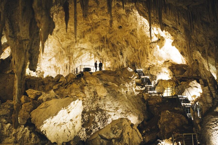 Margaret River: Self-Guided Audio Tour of Mammoth Cave - Physical access and who should take care