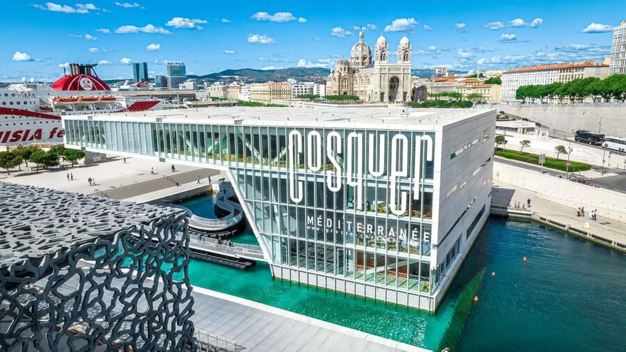 Marseille: Cosquer Cave Ticket & Panier District Audio Tour - The artwork and the value of a recreation