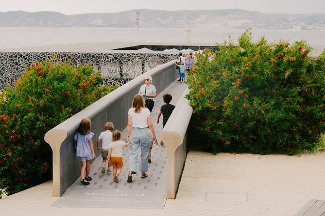Marseille: Mucem Fast-Track Entry Ticket and Le Panier Audio Tour - Entering Mucem With a Fast-Track Ticket