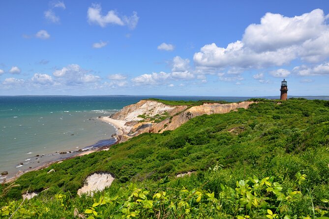 Martha’s Vineyard Self-Guided Driving & Walking Audio Tour - Lighthouse Beach and a classic New England view