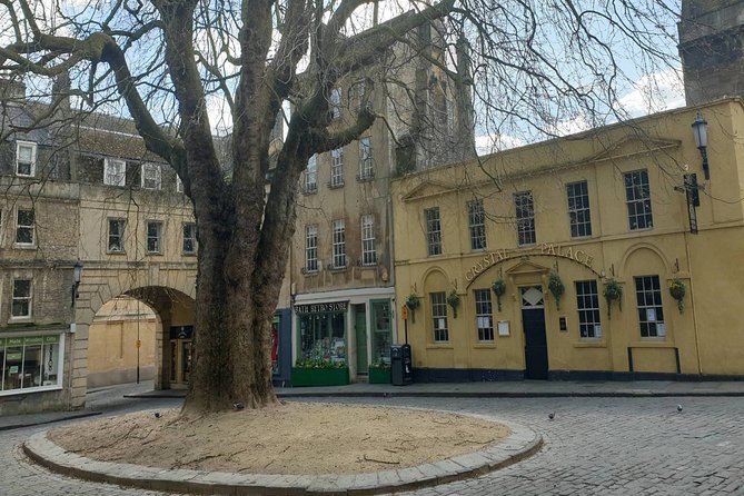 Medieval Bath: A Self-Guided Audio Tour along the City Wall - Stories from Bath’s medieval city wall