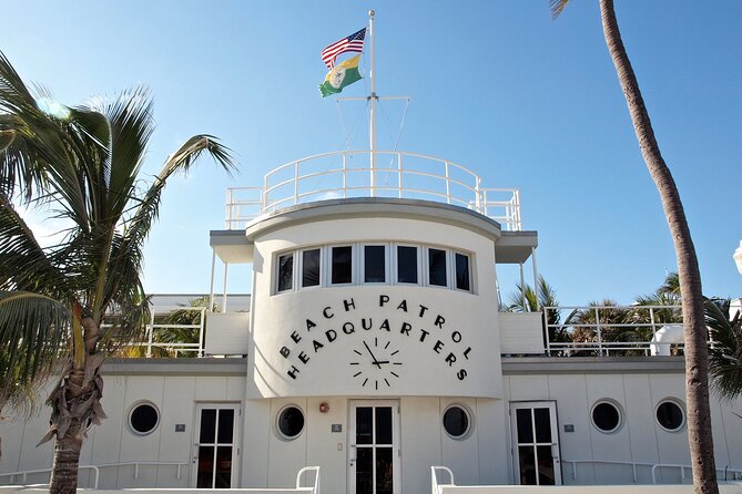 Miami Beach Smartphone Audio Walking Tour - Famous hotels, from Tiffany to Versace