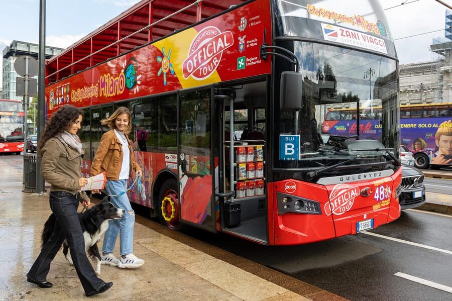Milan: City Sightseeing Hop-On Hop-Off Bus with Audio Guide - Timing, stops, and the real effect of Milan traffic