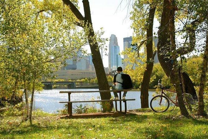 Minneapolis River Walk: A Self-Guided Audio Tour - Starting at Open Book in downtown Minneapolis