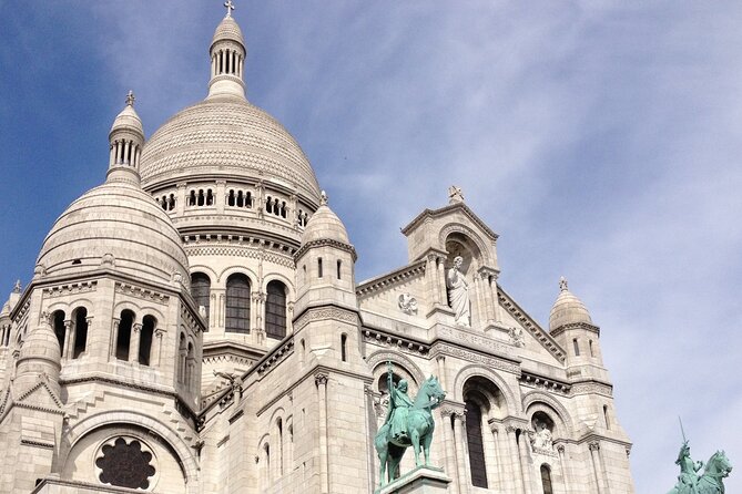 Montmartre - A Canvas of Art and History (Self-Guided audio tour) - Montmartre Museum and the history of the neighborhood