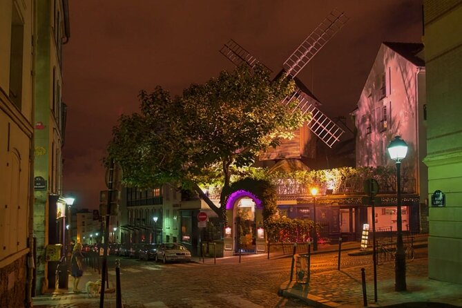 Montmartre Paris Walking Tour with Audioguide on Your Smartphone - The Moulin Rouge and Montmartre after dark