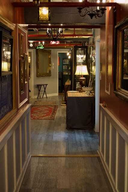 Montreal: Art Center and Museum Audio Guided Tour - Is $12 a good price?