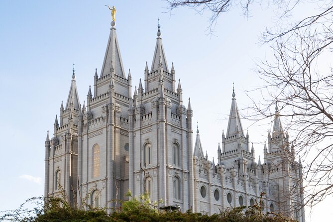 Mormon History Salt Lake Self-Guided Audio app Walking Tour - Pioneer Memorial Museum and the overland journey