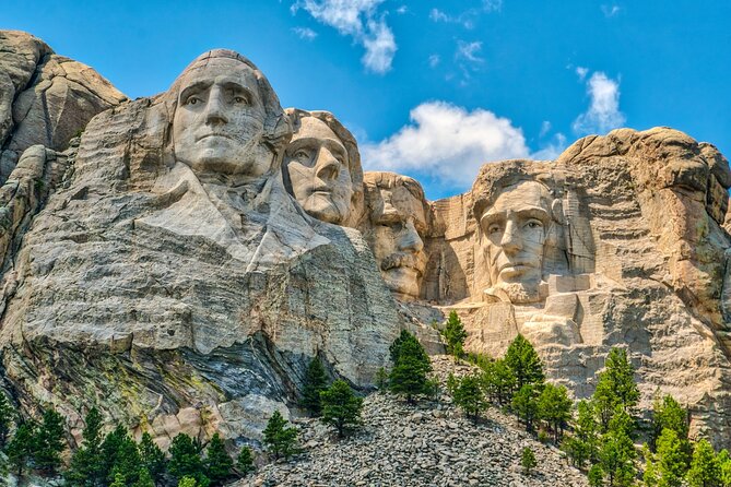 Mount Rushmore Self-Guided Audio Tour Guide - Cosmos Mystery Area and Keystone
