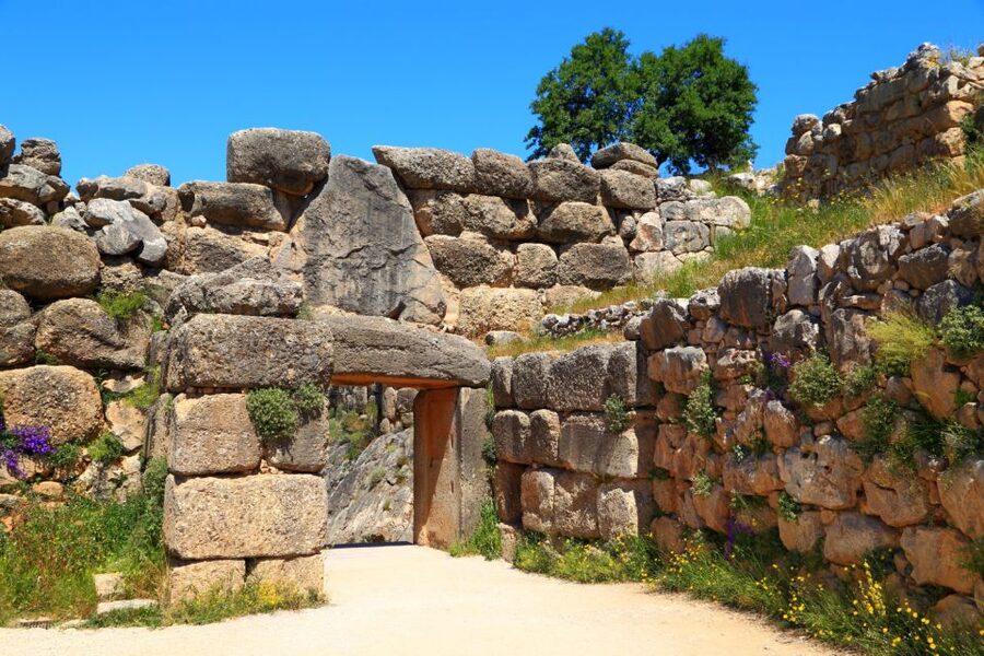 Mycenae Archaeological Site Ticket & optional SG audio tours - The Royal Tombs and the story of death