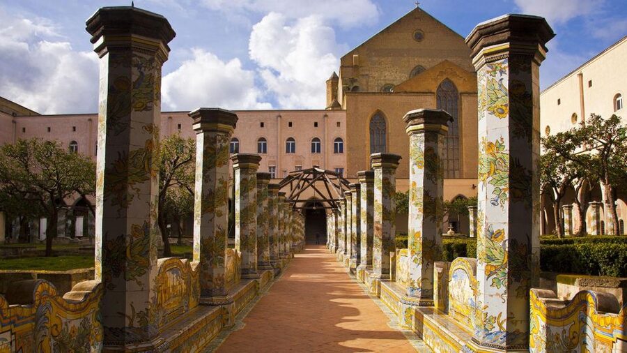 Naples Audioguide - TravelMate app for your smartphone - The Archaeological Museum and ancient Campania