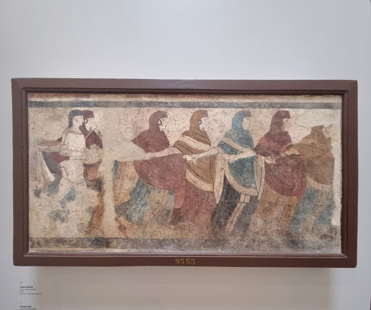 Naples: National Archaeological Museum audio guide - Three hours, or longer if you want the full museum
