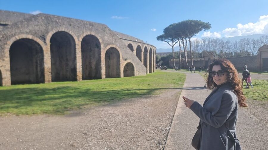Naples: Pompeii Self Guided Audio Tour - House of the Vettii and the decorated homes