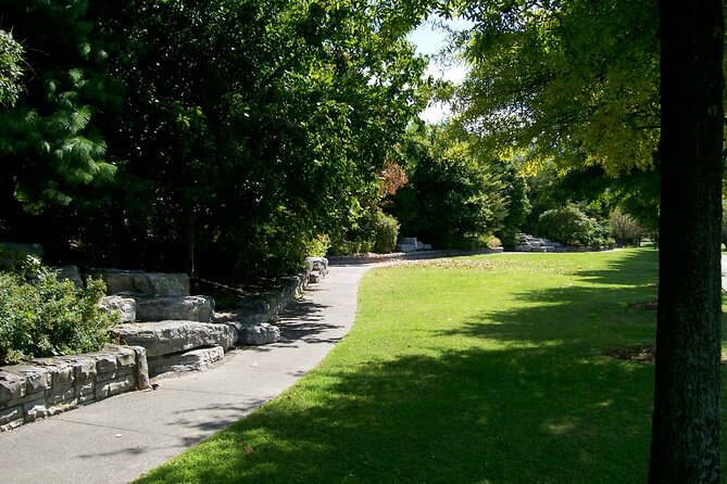 Nashville’s Bicentennial Capitol Mall State Park: A Self-Guided Audio Tour - Reaching the Tennessee State Capitol