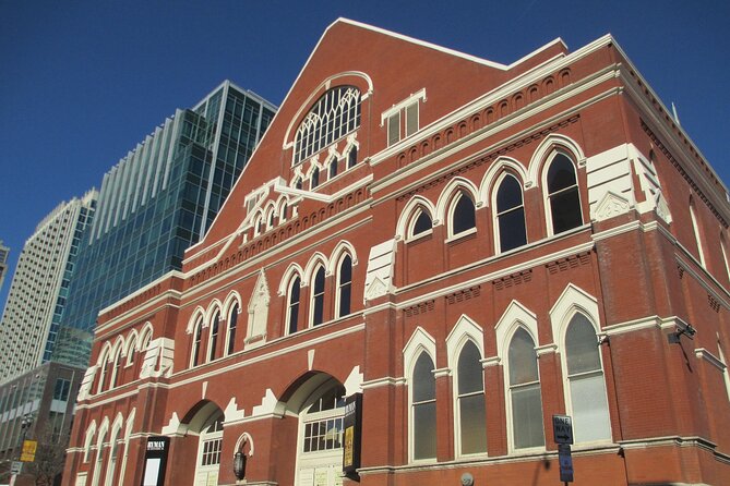 Nashville Self-Guided Audio Walking Tour - Music history at the Walk of Fame area