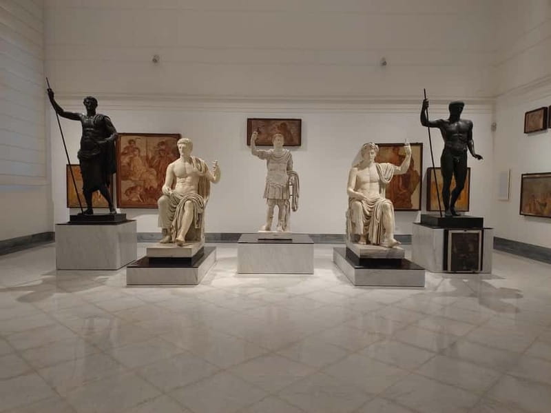 National Archaeological Museum synchronized audioguided tour without QR or app - Practical advice for a smooth visit