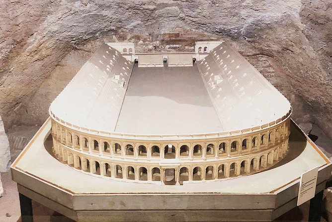 Navova square underground with audioguide - Who will enjoy this archaeological stop?