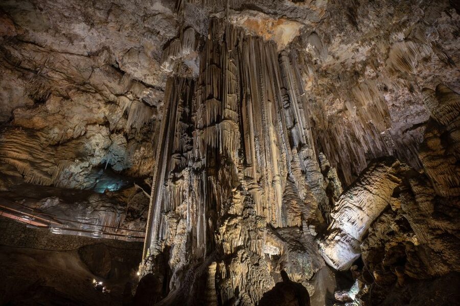 Nerja: Caves of Nerja Entry Ticket with Audio Guide - Cave art, Neanderthals, and what you cannot see