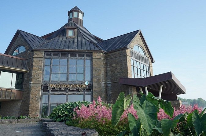Niagara Falls Pass: 5 Iconic Attractions, WEGO Bus & Audio Guide - Niagara Parks Power Station adds the story behind the scenery
