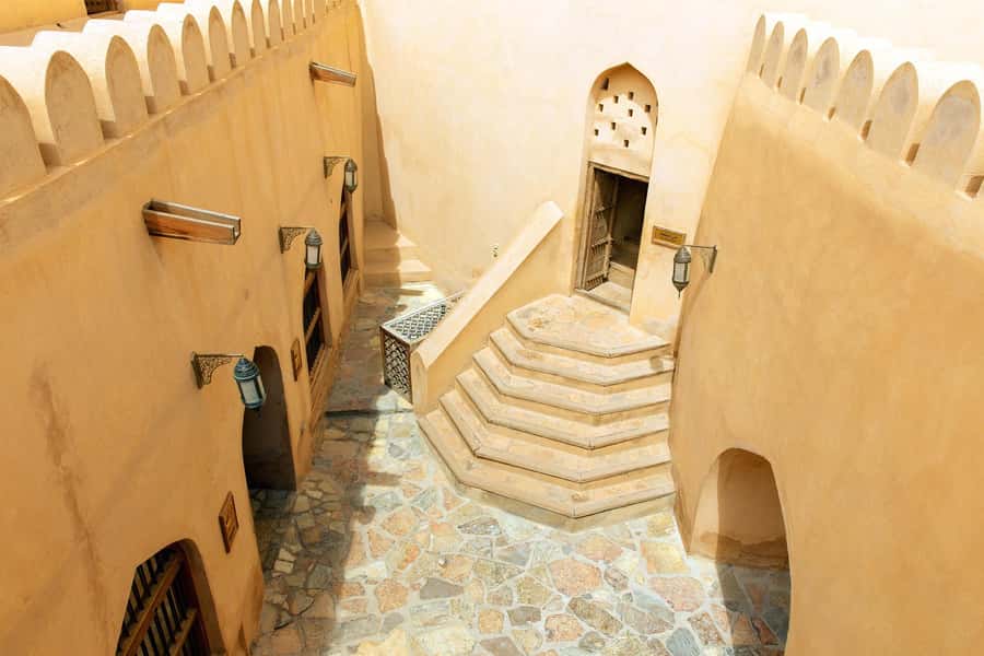 Nizwa Heritage & Culture Full Day Tour with Audio Guiding - Timing, clothing, and practical comfort