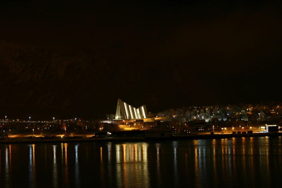 Norwegian Coastal Cities: Smartphone Audio Guide App - Key points at a glance