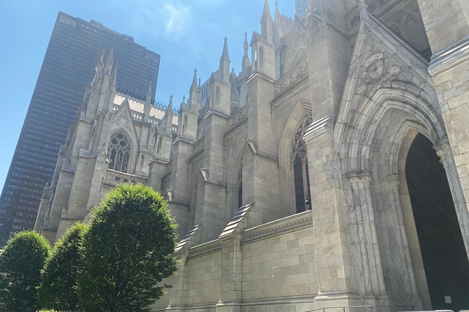 NYC: St. Patrick's Cathedral Official Self-Guided Audio Tour - Following the route inside St. Patrick’s