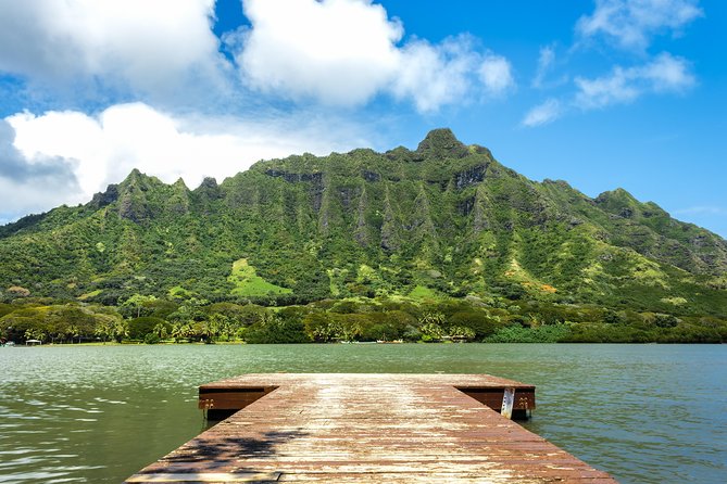 Oahu Grand Circle Island Audio Driving Tour - Sunset Beach and Banzai Pipeline: surf culture from the roadside