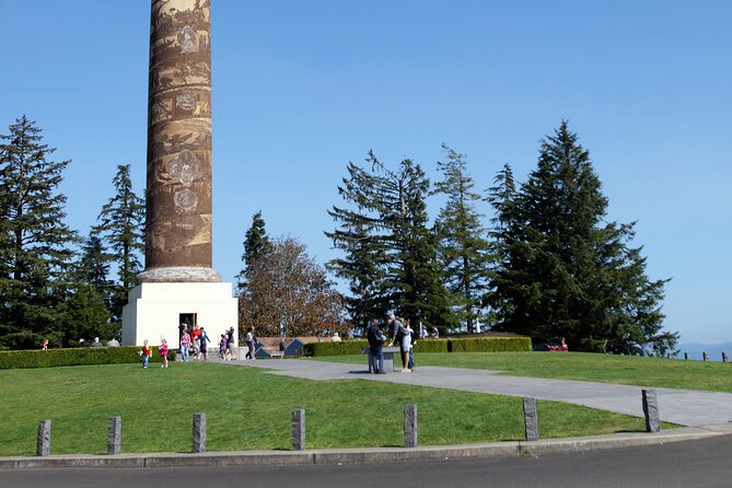 Oregon Coast Self Guided Audio Driving Tour - Florence’s exploding whale story