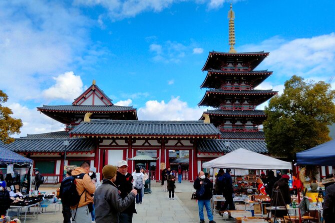 Osaka Castle & Temple Walking Tour with Multilingual Audio Guide - Why this Osaka walk works well